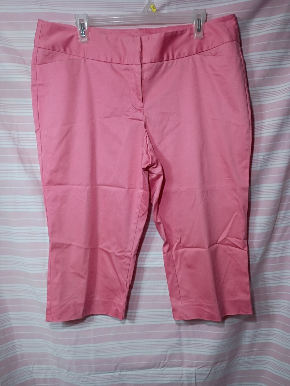 Worthington Pink Stretch Capri Pants - Bright Pink
